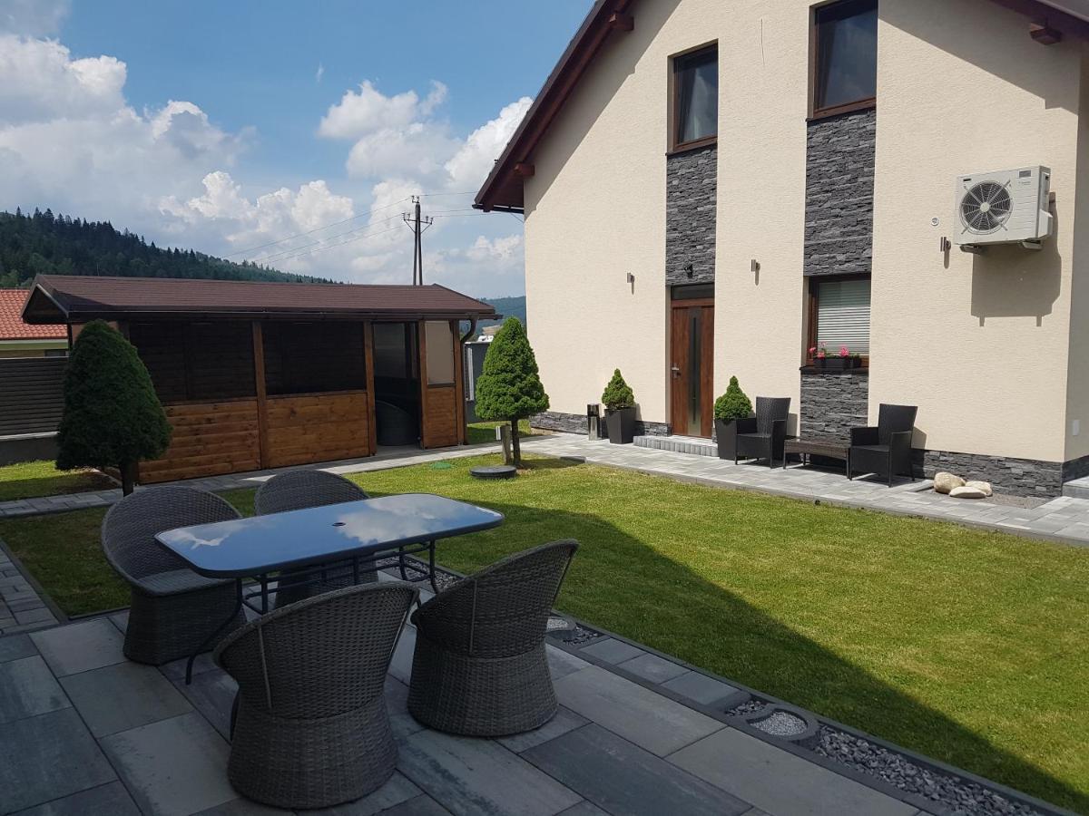 Apartman Art Зуберець Екстер'єр фото