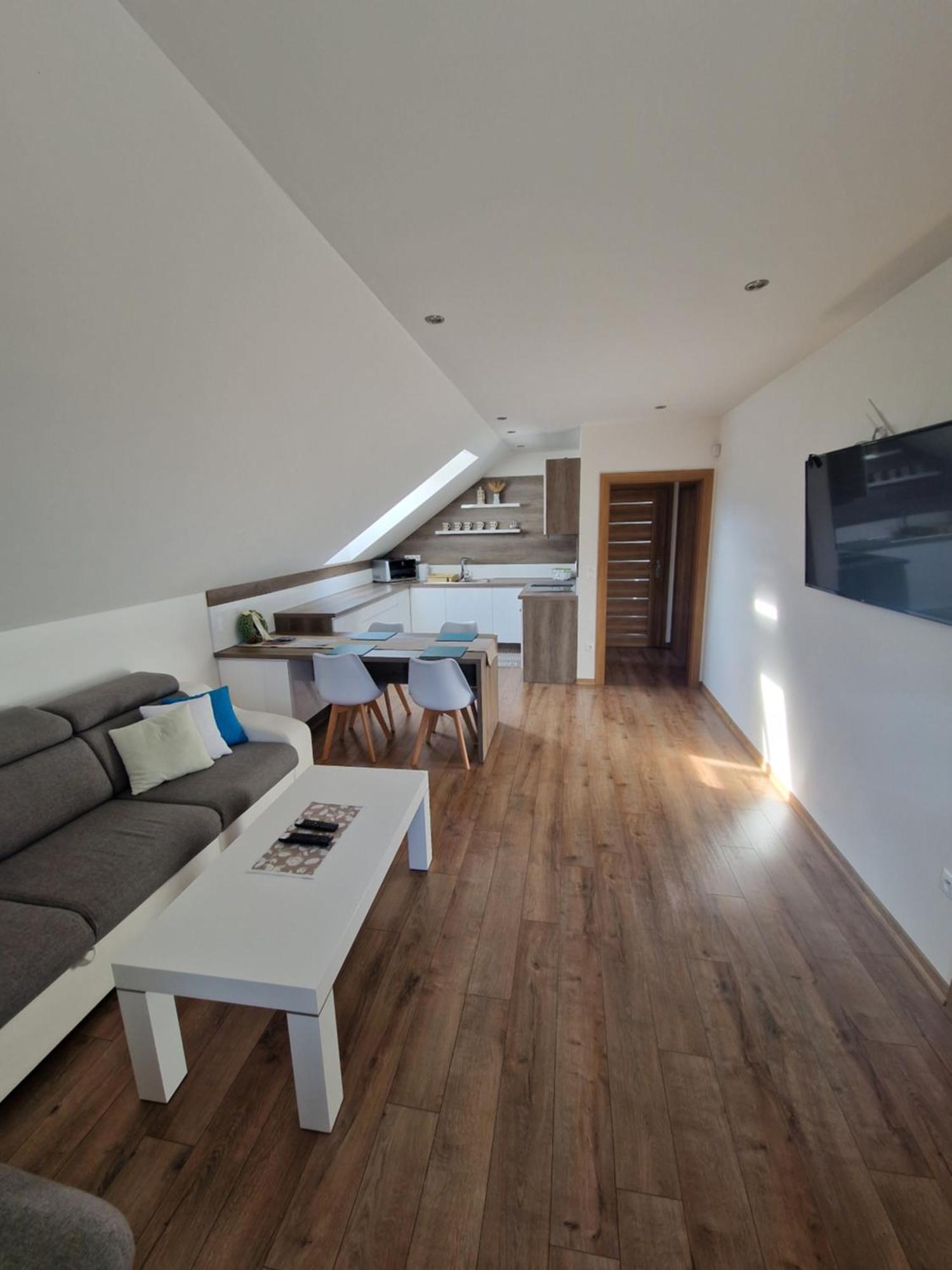 Apartman Art Зуберець Екстер'єр фото